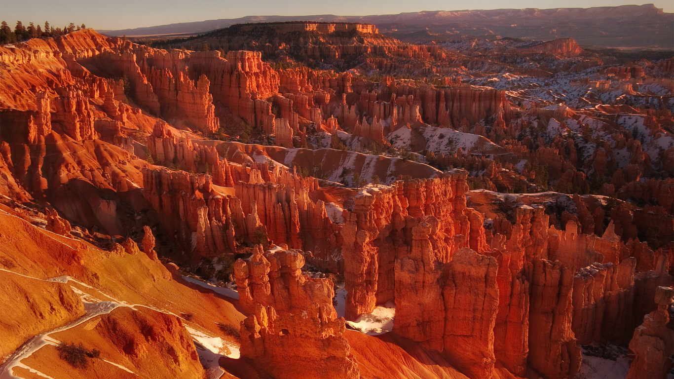 Обои национальный парк Брайсканьон, национальный парк, каньон, бесплодные земли, формирование в разрешении 1366x768