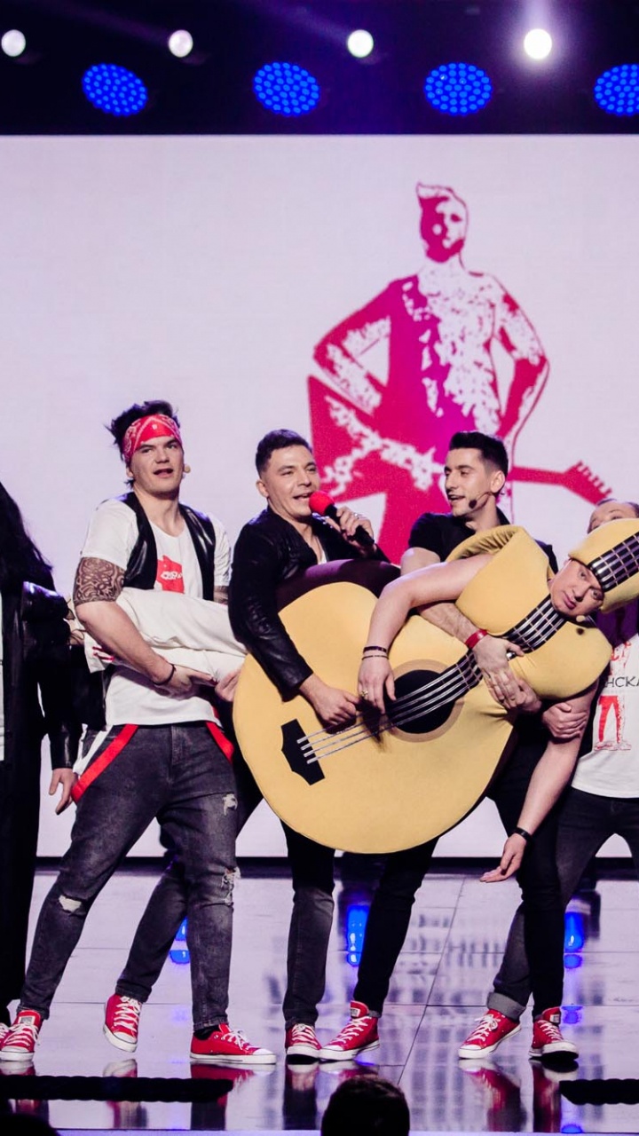 Обои Представление, Юмор, реппер, развлечение, театральное искусство в разрешении 720x1280