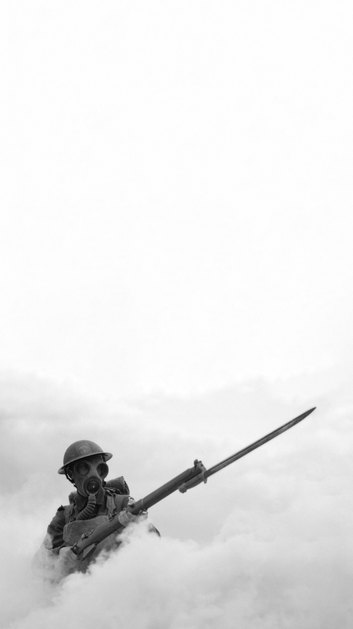 Обои облако, шлем, серый цвет, пехотинцы, пневматическое оружие в разрешении 720x1280