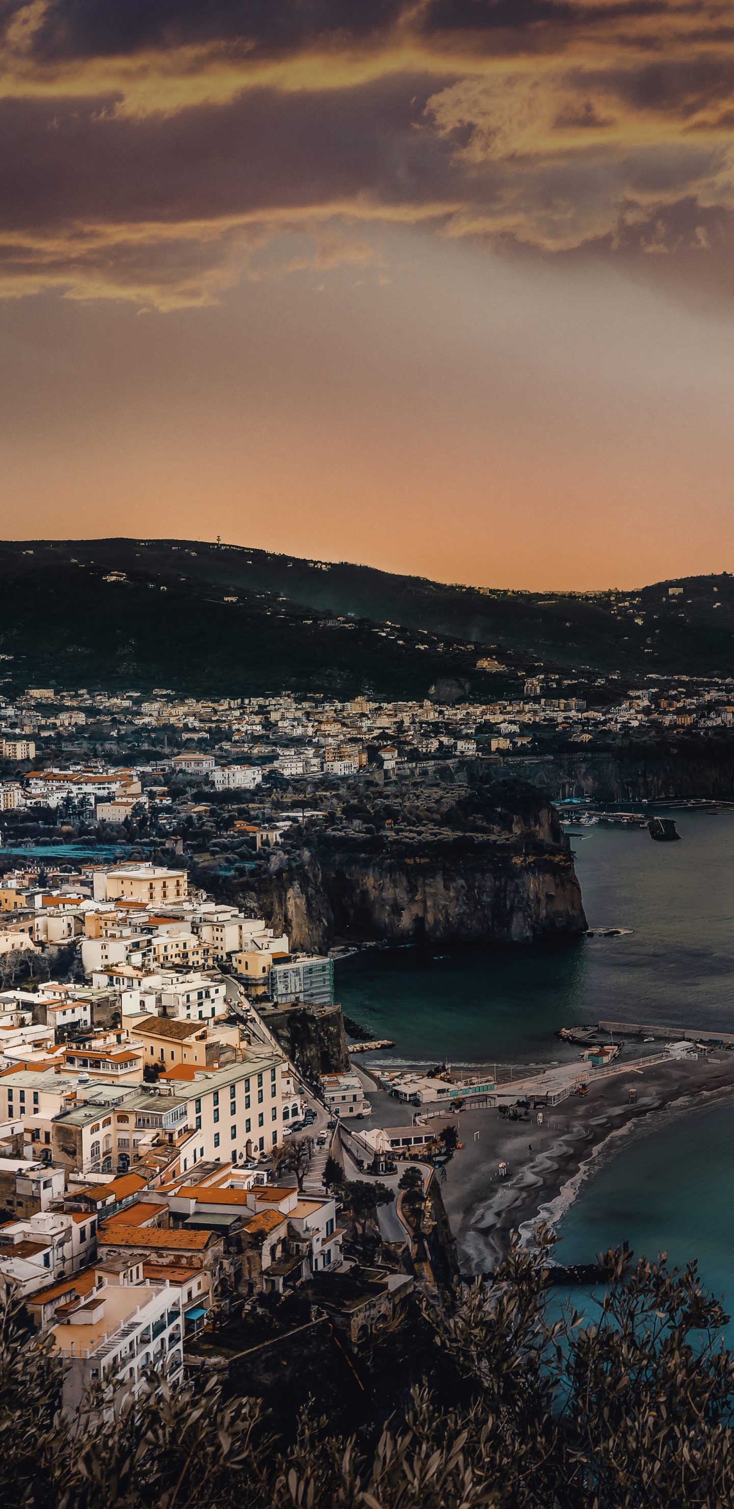 Обои побережье, залив, море, берег, водоем в разрешении 1440x2960