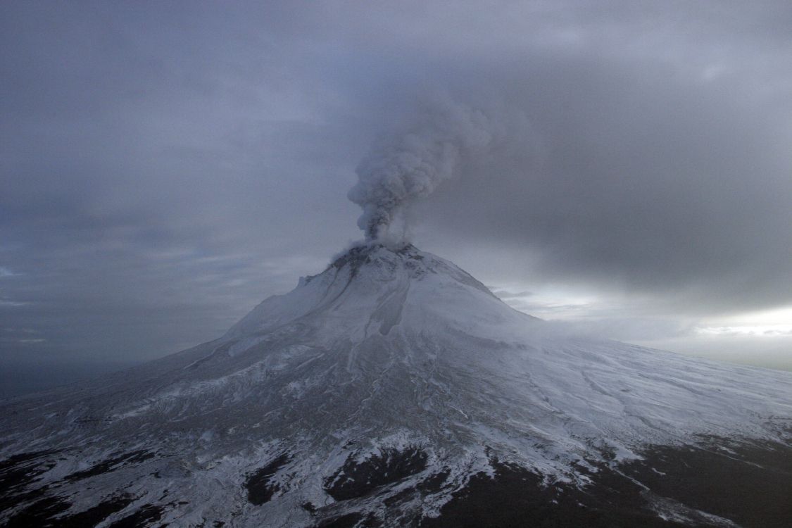 Обои типы вулканических извержений, стратовулкан, вулкан, щитовой вулкан, лава в разрешении 3504x2336