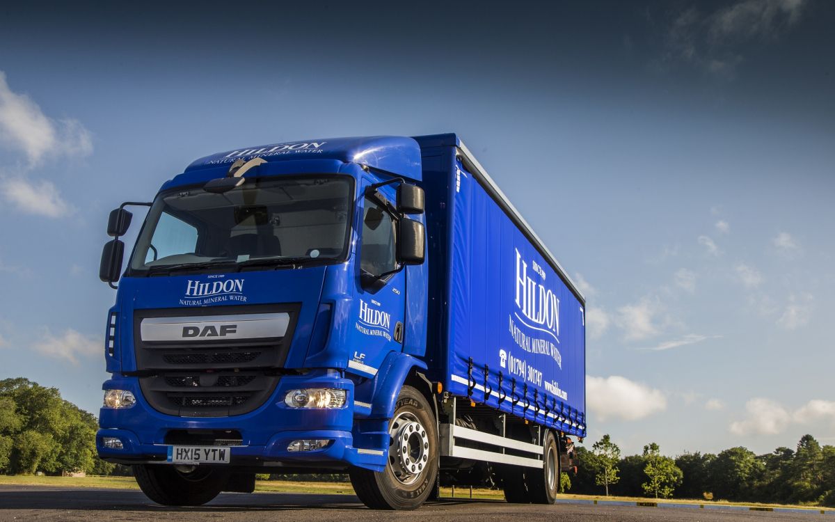 Обои грузовик, грузовых автомобилей DAF, транспорт, грузовые перевозки, трейлер тележки в разрешении 2880x1800