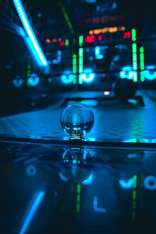 Обои синий, вода, зеленый, свет, электроника в разрешении 3840x5760