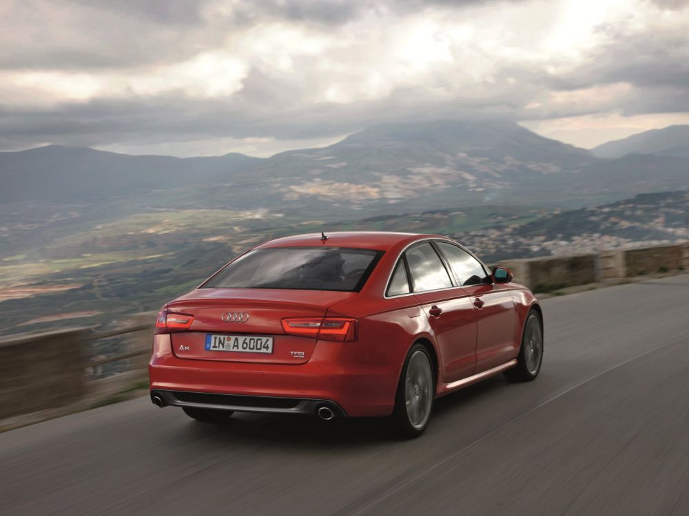 Обои Ауди s6, audi, авто, семейный автомобиль, автомобиль среднего размера в разрешении 2048x1536