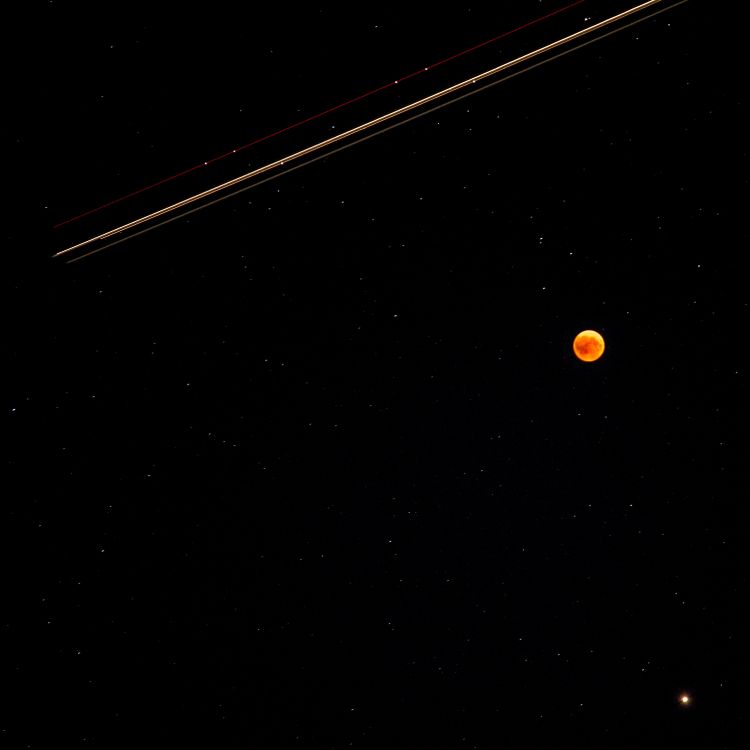 Обои атмосфера, астрономический объект, ночь, космос, небесное явление в разрешении 3748x3748