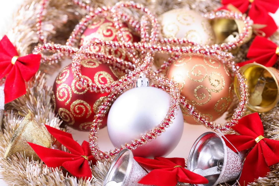 Обои праздник, Новый год, рождественский орнамент, Рождественский день, Рождественские украшения в разрешении 2592x1728