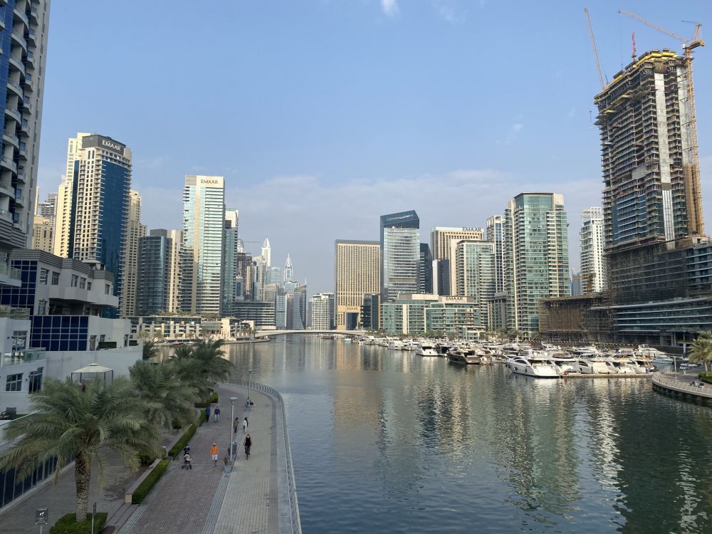 Обои Дубай, Дубай Марина, вода, башня, дневное время в разрешении 2048x1536