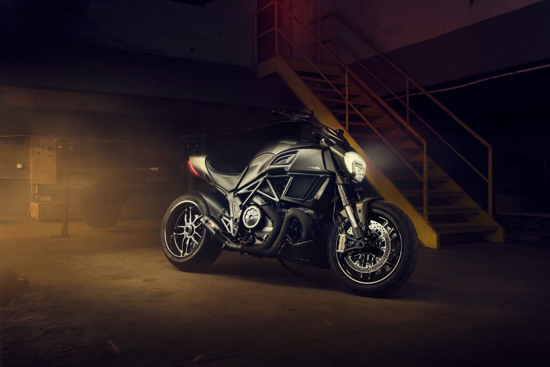 Обои ducati diavel, дукати diavel углерода, мотоцикл, ducati, автомобильные шины в разрешении 2500x1667