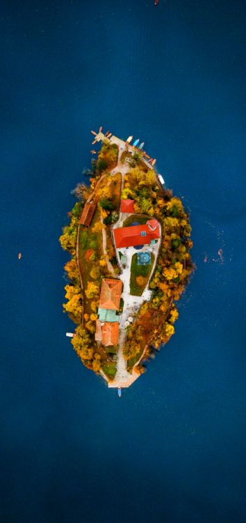 Обои недвижимость, судно, человеческое тело, мир, жест в разрешении 1514x3200