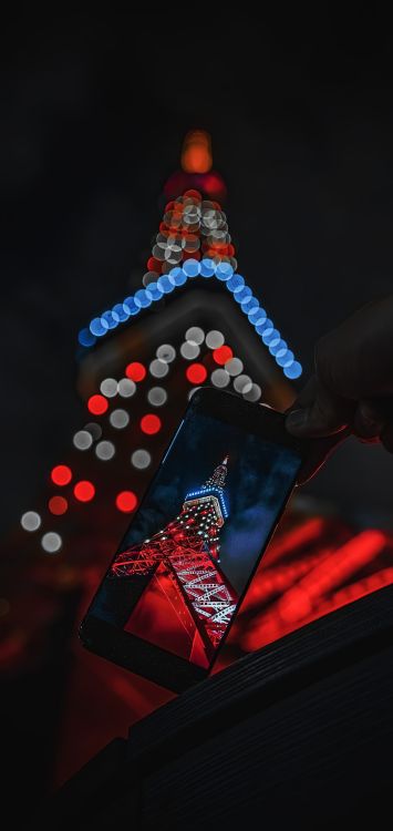 Обои свет, наука, физика, треугольник, Рождественские украшения в разрешении 1422x3000