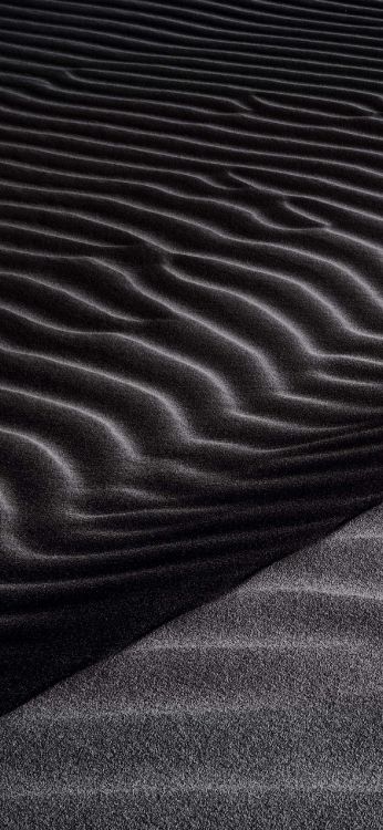 Обои автомобильные шины, серый цвет, древесина, полутона и оттенки, пейзаж в разрешении 1284x2778