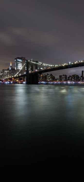 Обои отражение, вода, здание, водоем, сумрак в разрешении 1080x2340