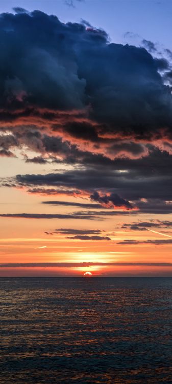 Обои закат, ios, облако, вода, атмосфера в разрешении 1080x2400