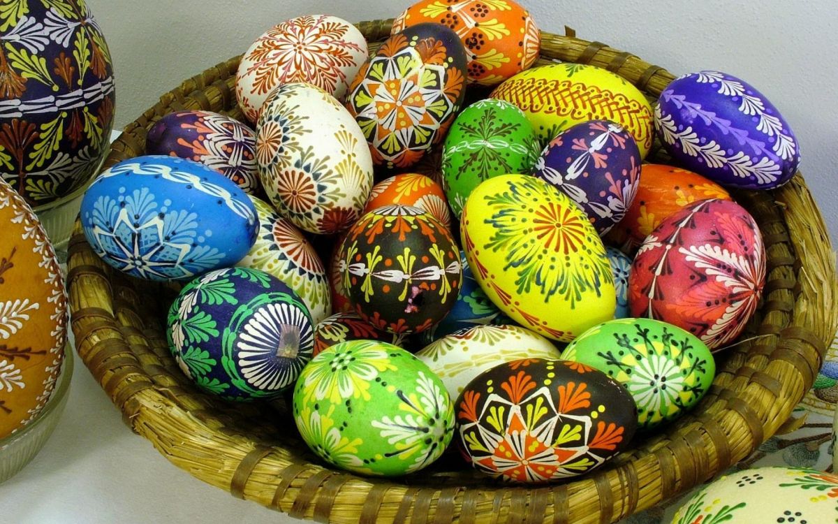 Обои пасхальное яйцо, пища, писанка, зимний сквош, традиция в разрешении 1920x1200