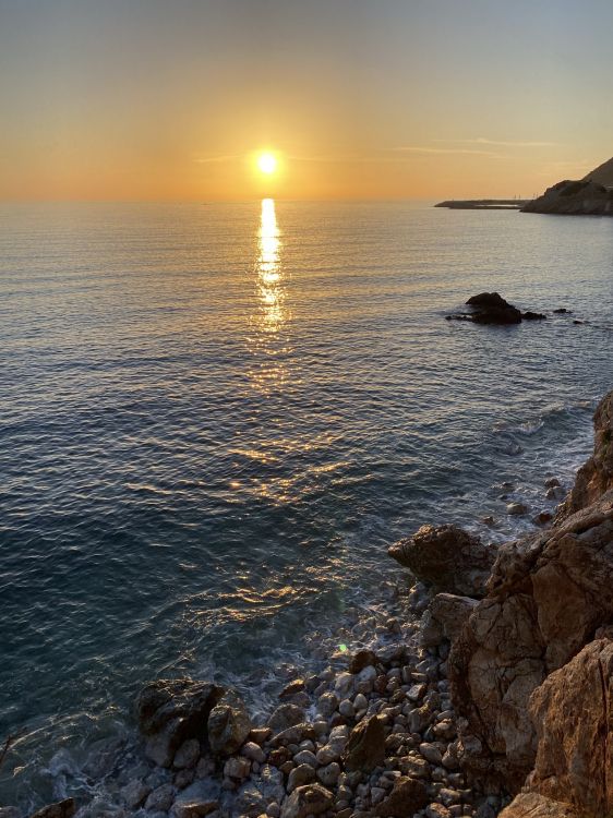 Обои море, вода, гидроресурсы, атмосфера, дневное время в разрешении 1536x2048