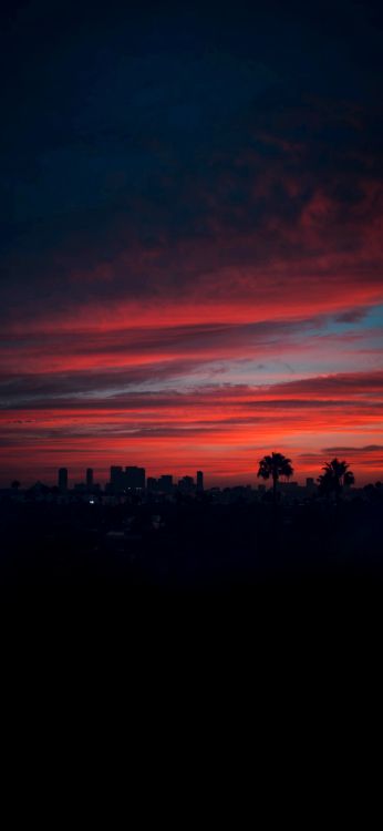 Обои облако, атмосфера, природный ландшафт, послесвечение, сумрак в разрешении 1080x2340