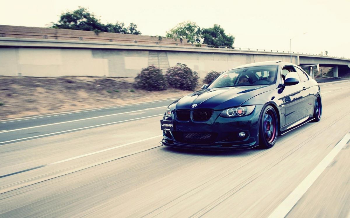 Обои bmw m3, БМВ М6, bmw 3 серии, спорткар, авто в разрешении 1920x1200