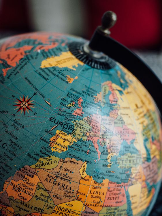 Обои карта мира, шар, карта, синий, мир в разрешении 3456x4608