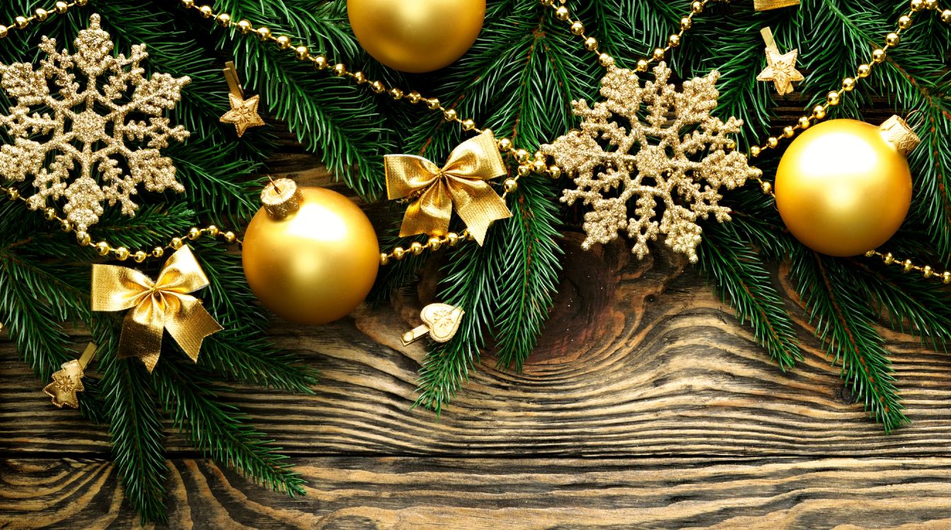 Обои Рождественский день, рождественский орнамент, Новый год, Рождественские украшения, елка в разрешении 4707x2625