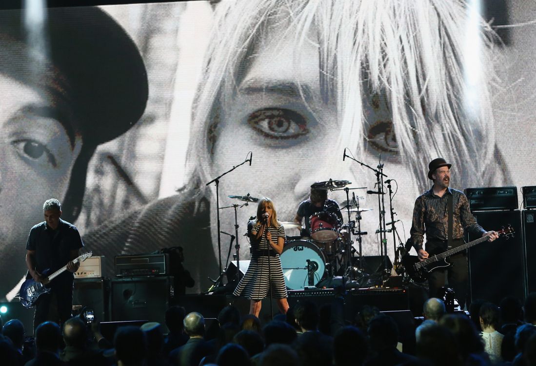 Обои этап, рокконцерт, гранж, нирвана, гитарист в разрешении 2500x1706