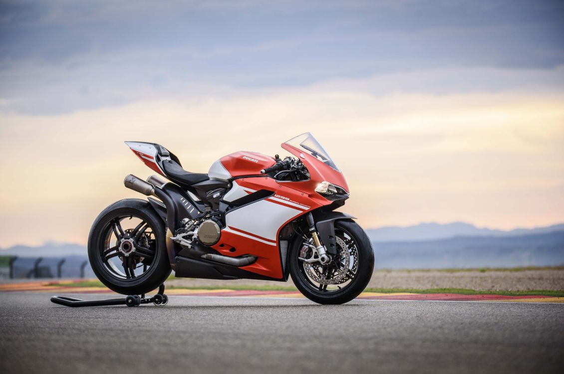 Обои дукати 1299, ducati, мотоцикл, ducati panigale, авто в разрешении 8000x5308