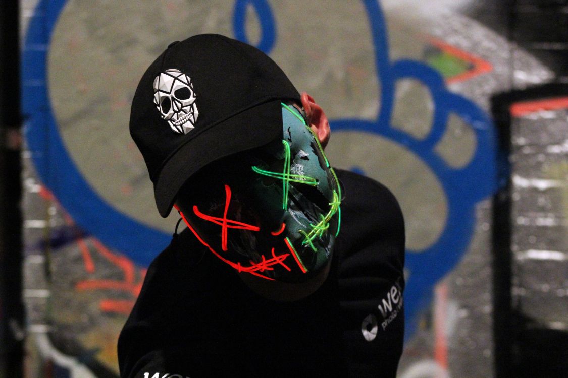 Обои ремикс, Бас музыка, Лирика, уличное искусство, музыкальное видео в разрешении 5184x3456