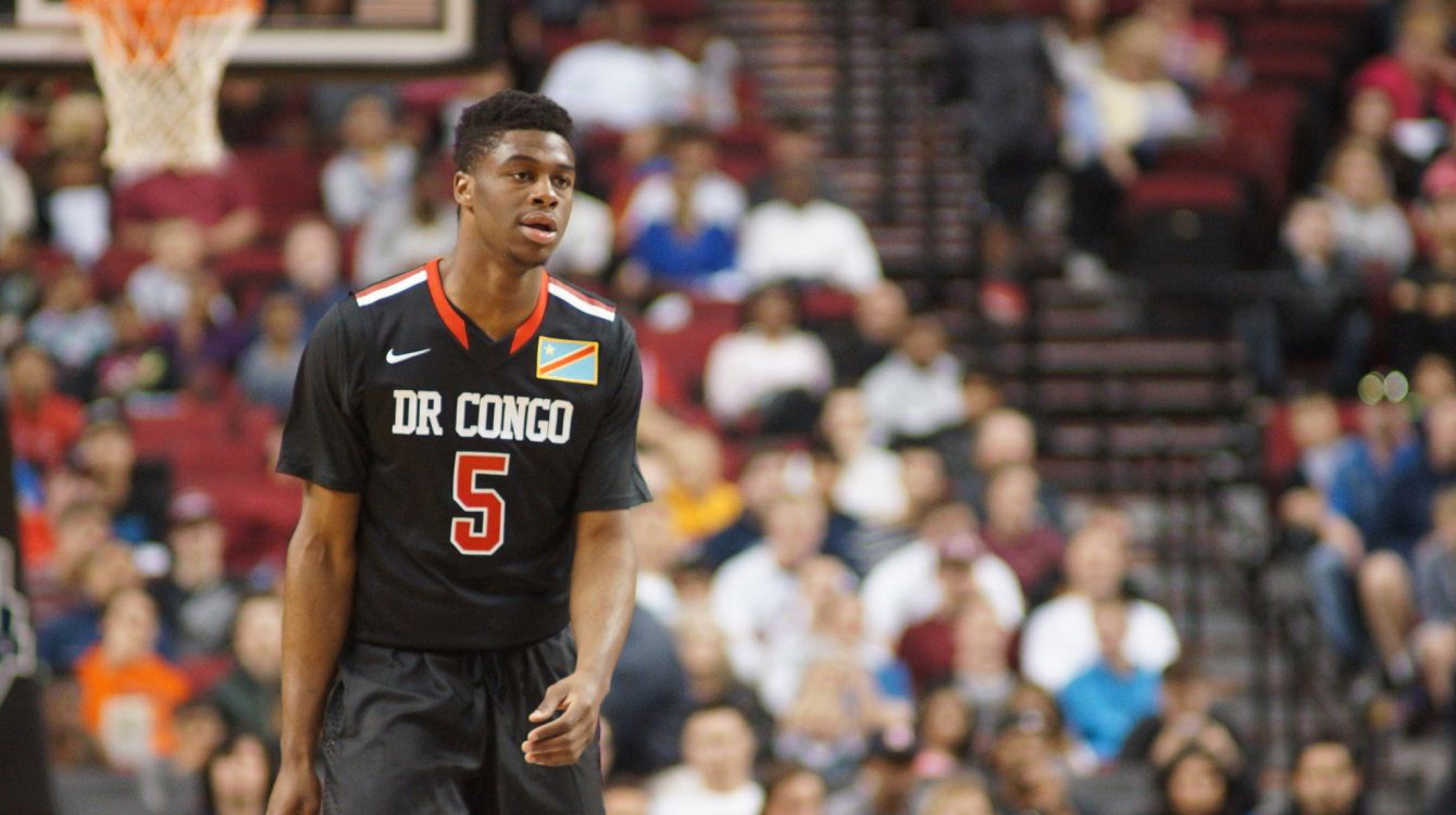 Обои Денвер наггетс, NBA, Баскетбол, разыгрывающий защитник, игрок в разрешении 2048x1147