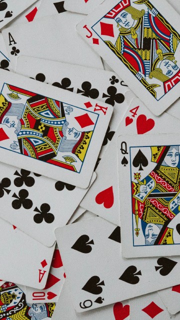 Карты с телефона играть покер 8888 играть онлайн официальный сайт