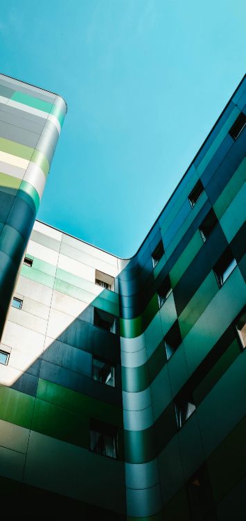 Обои архитектура, дневное время, свет, зеленый, лазурный в разрешении 1420x3000