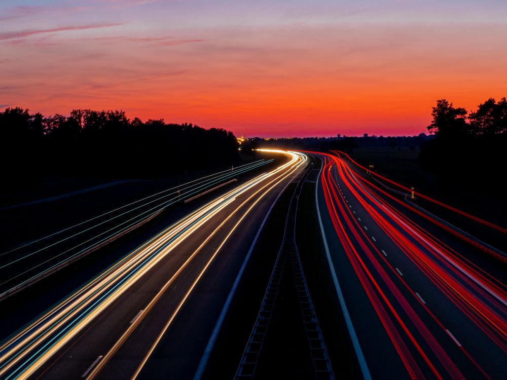 Обои дорога, магистраль, автострада, красный цвет, горизонт в разрешении 4608x3456