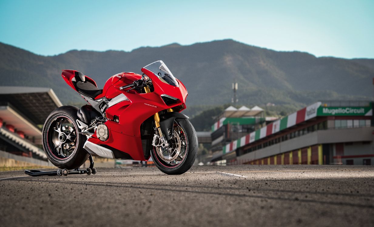 Обои ducati panigale, дукати 1299, ducati, мотоцикл, дукати 1199 в разрешении 4096x2490