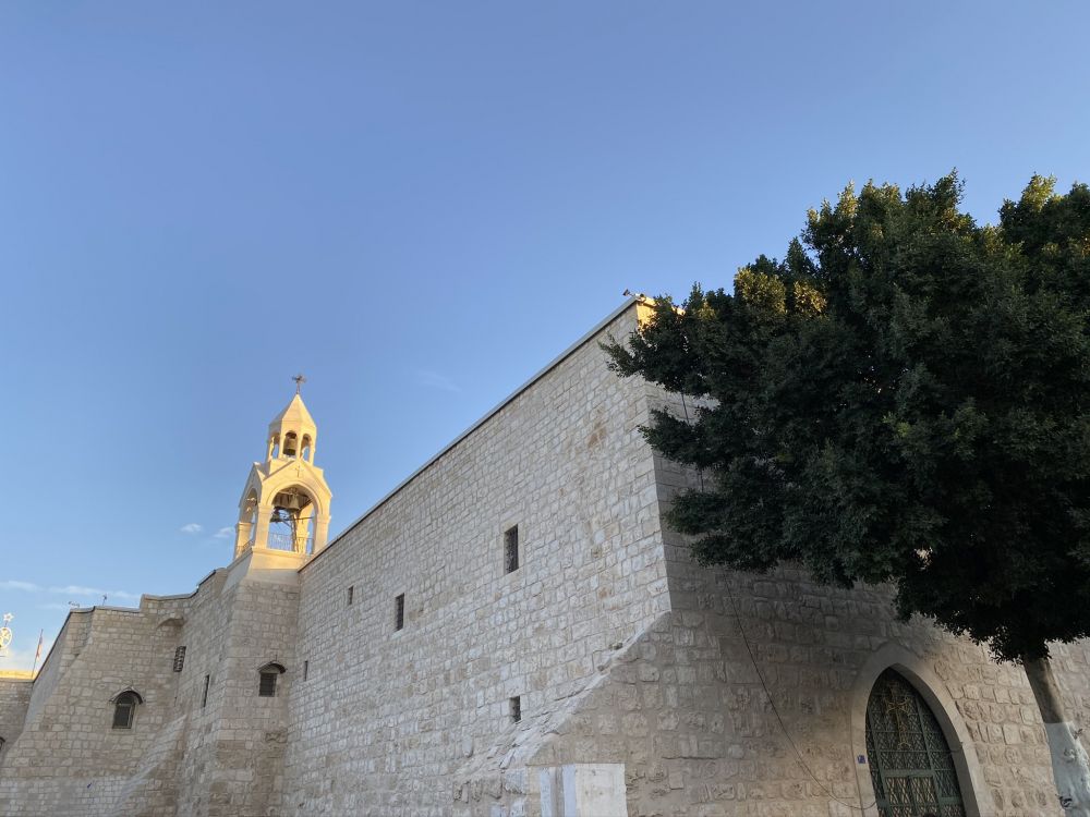 Обои история, средневековая архитектура, арка, место поклонения, часовня в разрешении 2048x1536