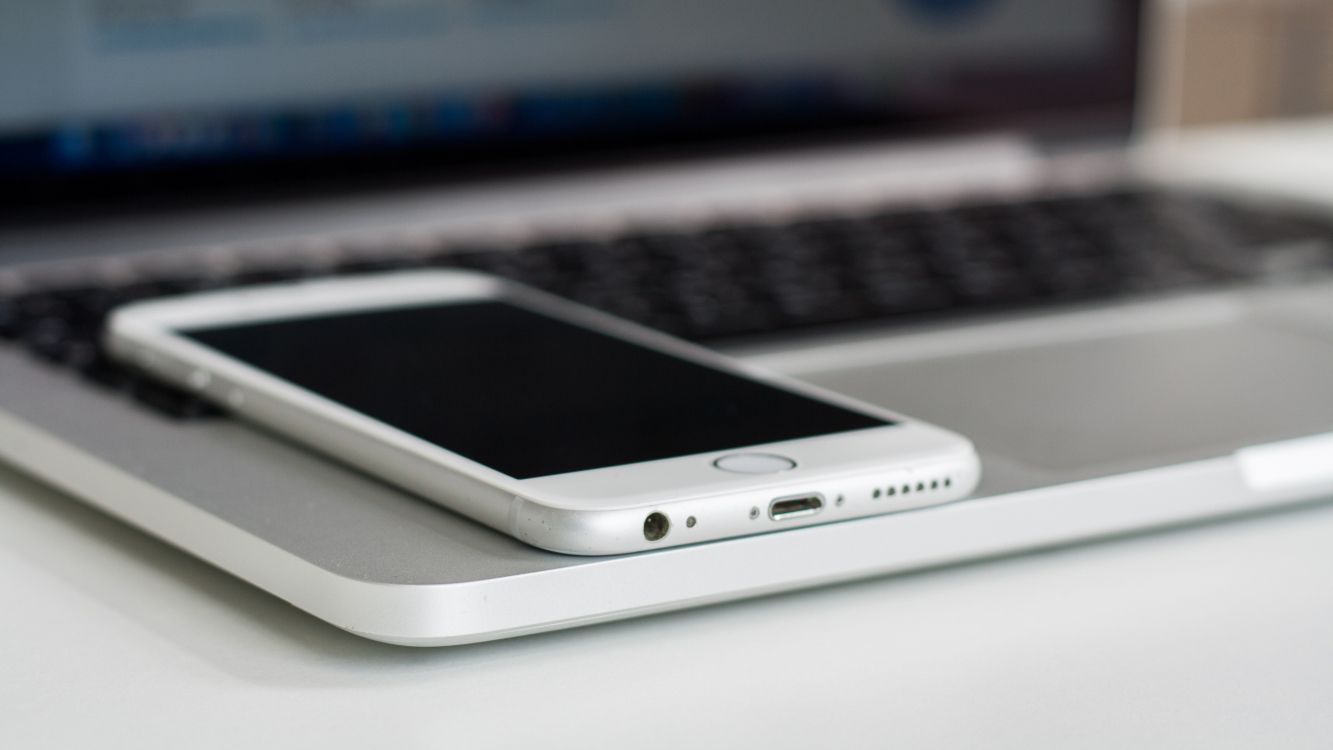 Обои Apple МасВоок Pro, яблоко, ios, смартфон, андроид в разрешении 3840x2160