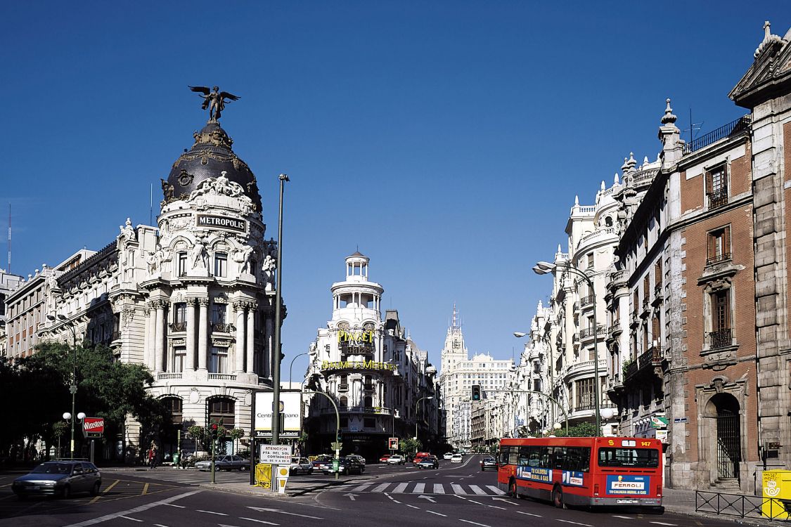 Обои здание Метрополис, метрополия, ориентир, город, городок в разрешении 3072x2048