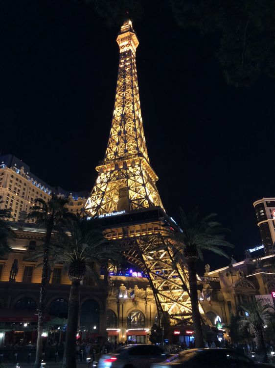 Обои Лас Вегас, США, Париж отель и казино, Париж Лас-Вегас, освещение в разрешении 1536x2048