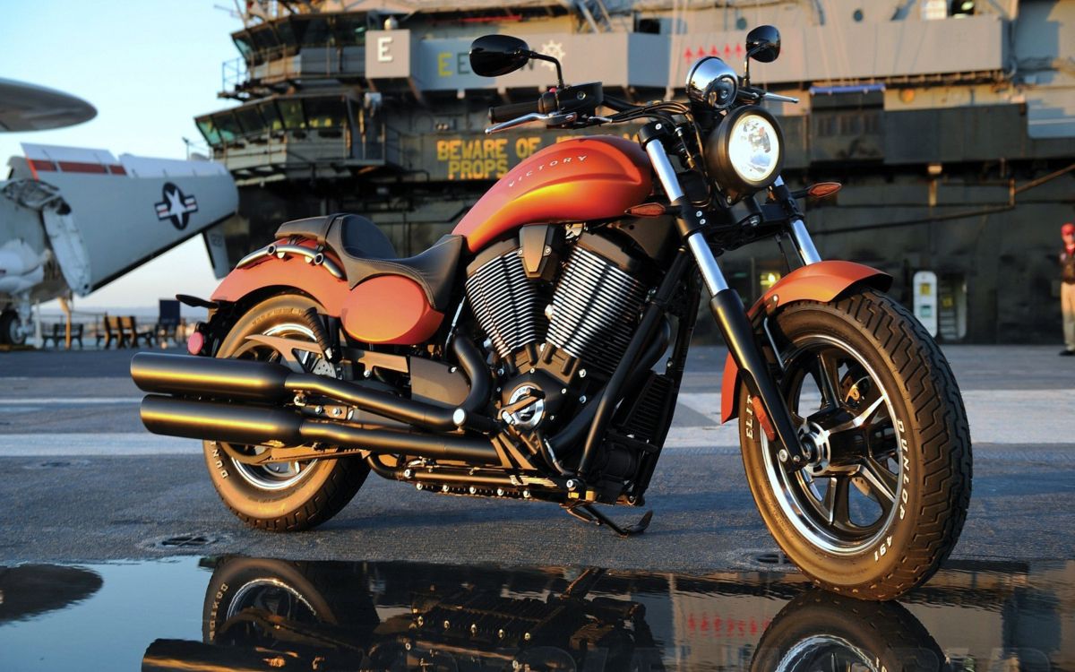 Обои мотоцикл, Victory Motorcycles, крейсер, авто, Харлей Дэвидсон в разрешении 2560x1600