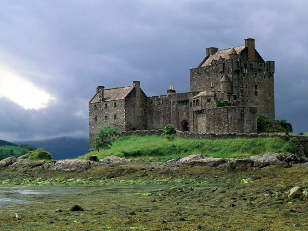 Обои Замок Эйлен Донан, замок, Fyvie Замок, нагорье, фортификация в разрешении 2560x1920