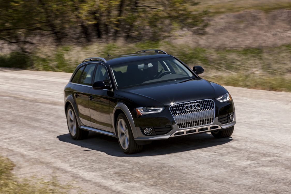Обои audi, авто, Audi Allroad, семейный автомобиль, автомобиль среднего размера в разрешении 1920x1280