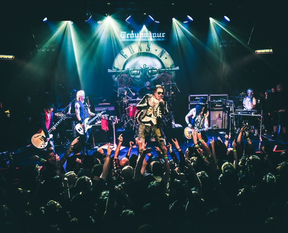 Обои этап, рокконцерт, Not in This Lifetime Tour, барабанщик, Guns N Roses в разрешении 2290x1855