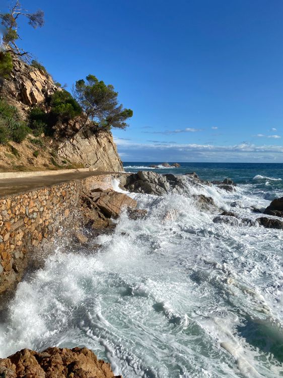 Обои побережье, водоем, гидроресурсы, жидкость, рок в разрешении 3024x4032