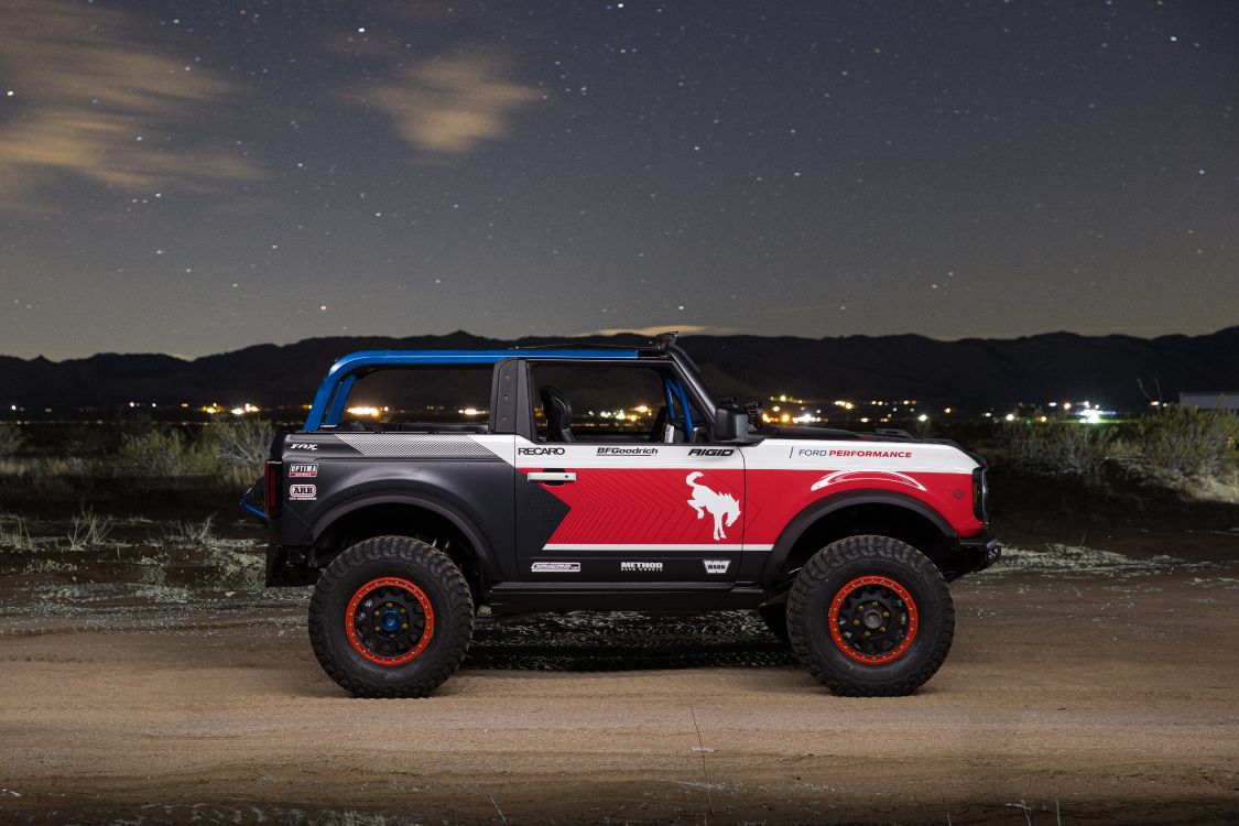 Обои ford, ford bronco, компания Ford, легковые автомобили, вне дорожные гонки в разрешении 5094x3396