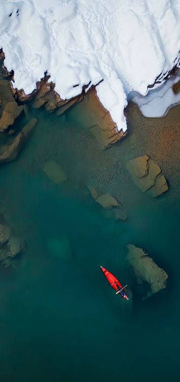 Обои airpods pro, iOS 14, яблоко, ios, вода в разрешении 1421x3000