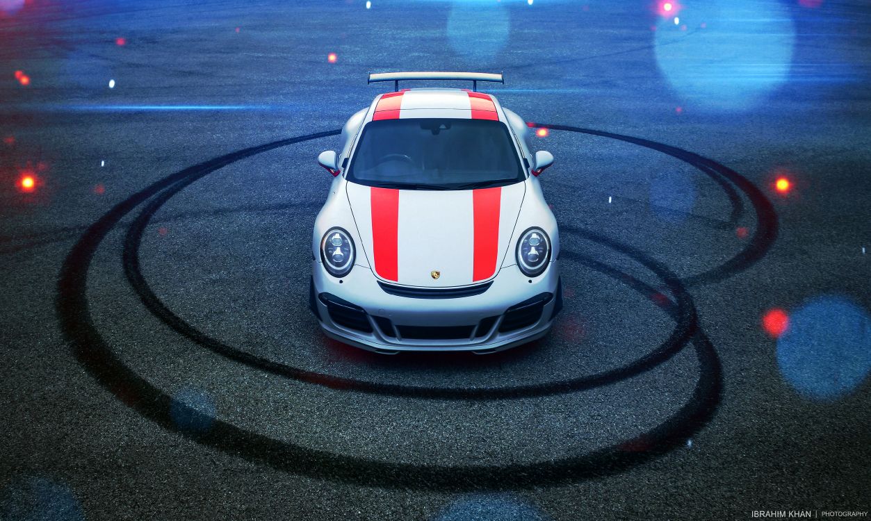 Обои porsche 911 gt3, спорткар, Король, Порше, городской автомобиль в разрешении 3840x2297