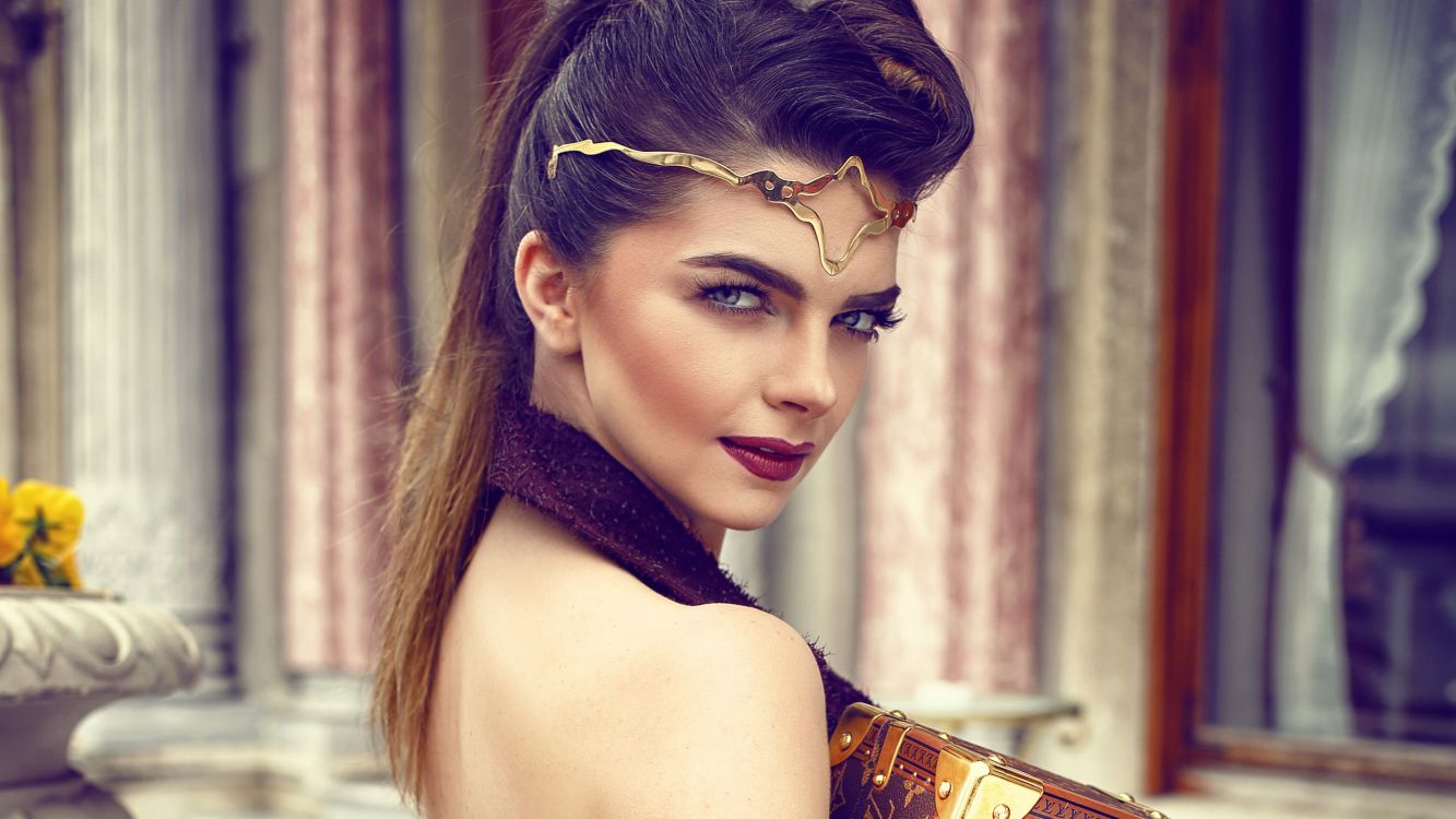 Обои Пелин Карахан, актер, волосы, лицо, красота в разрешении 3840x2160