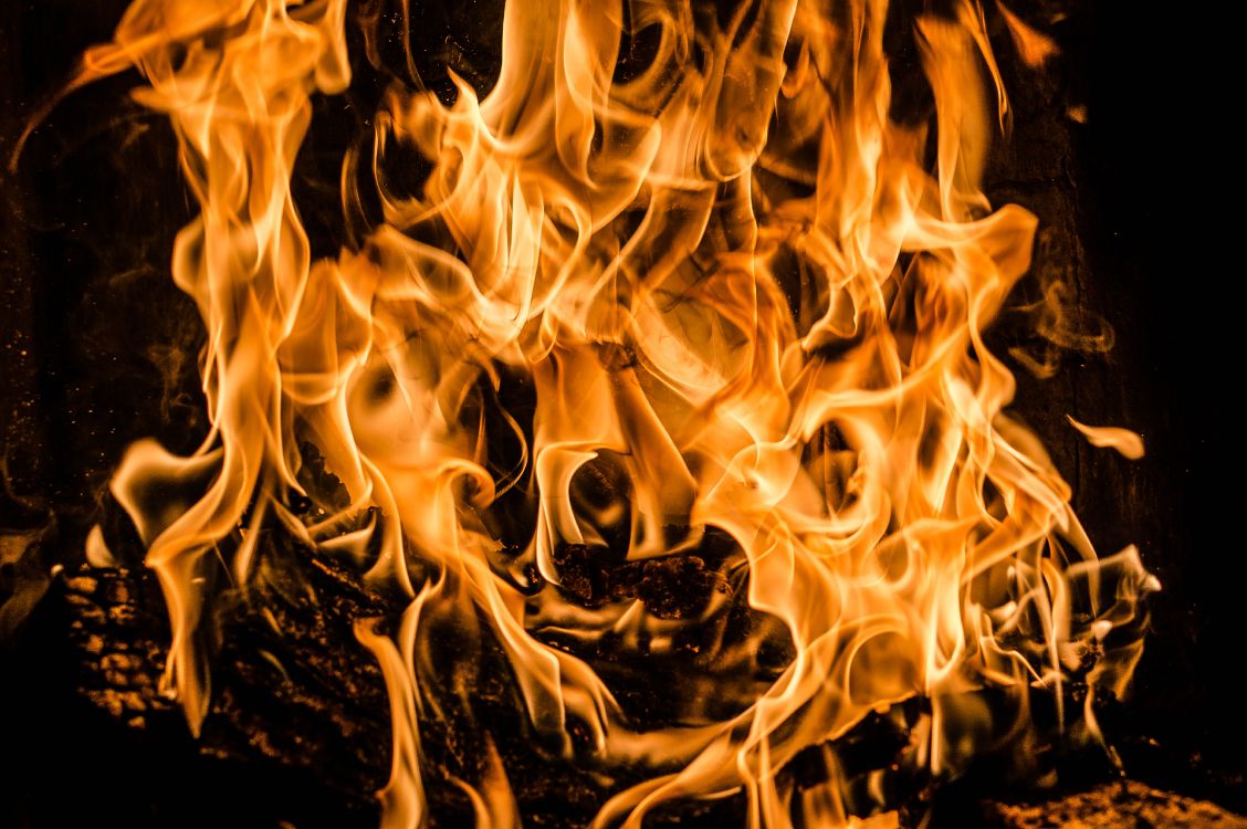 Обои пламя, огонь, тепло, костер в разрешении 4912x3264