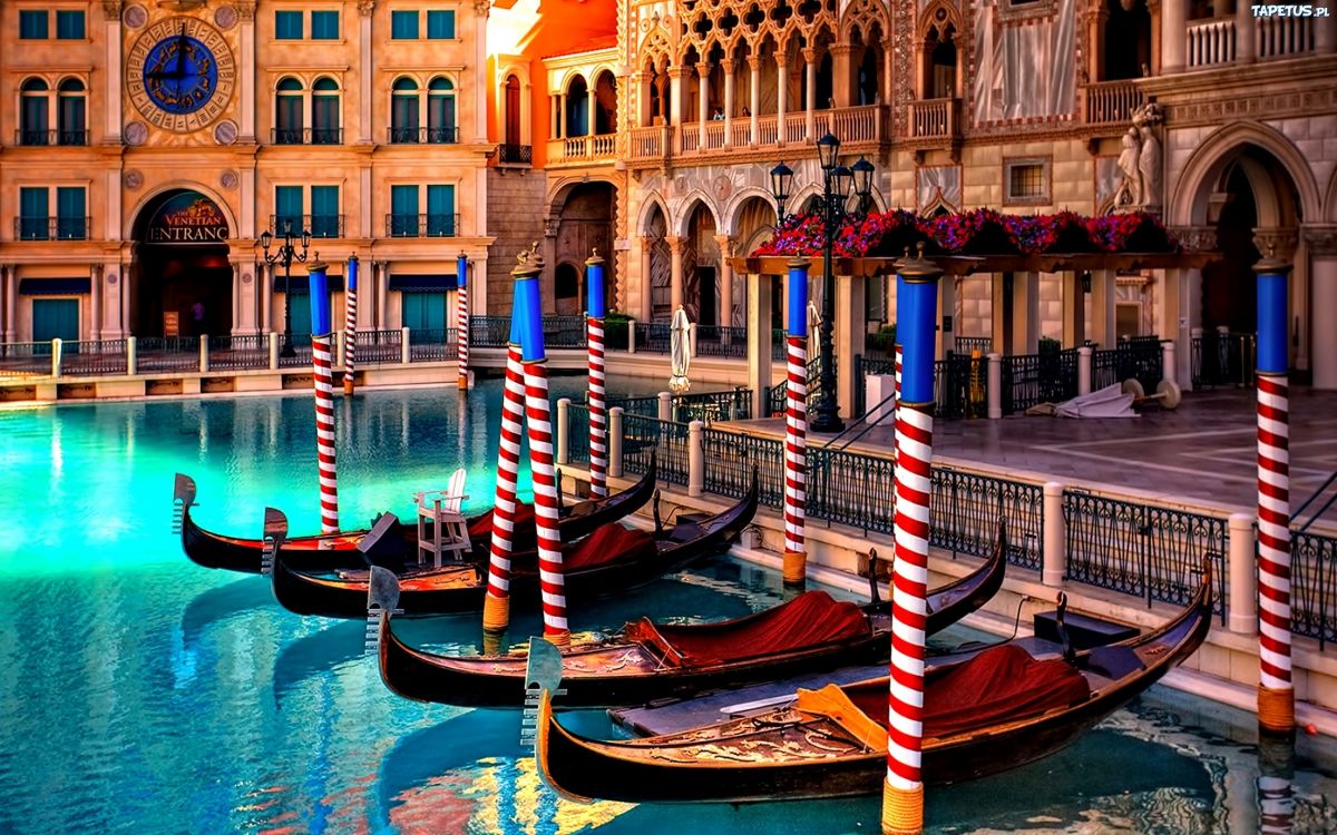 Обои венецианец, Венеция, гондола, водный путь, вода в разрешении 2560x1600