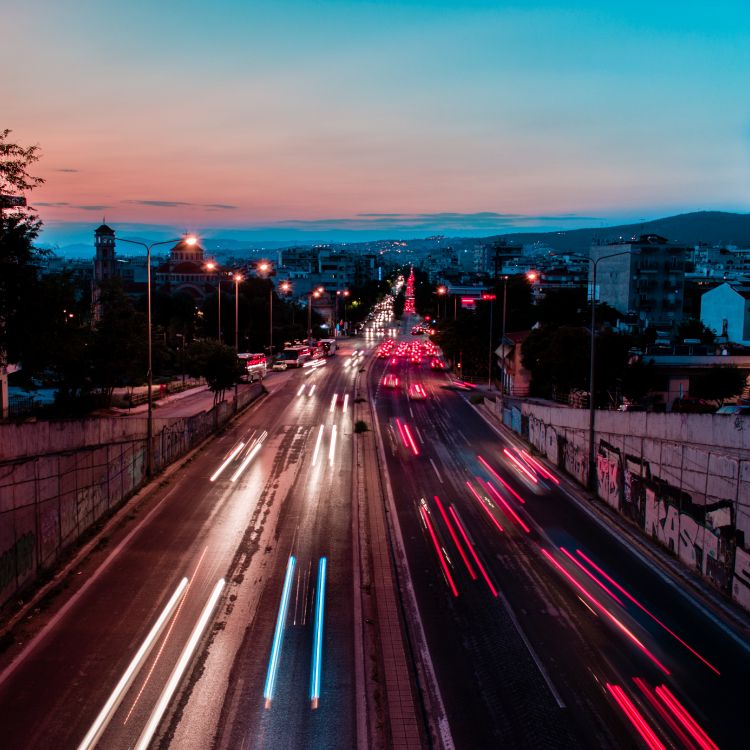 Обои дорога, городской район, красный цвет, магистраль, ночь в разрешении 3866x3866