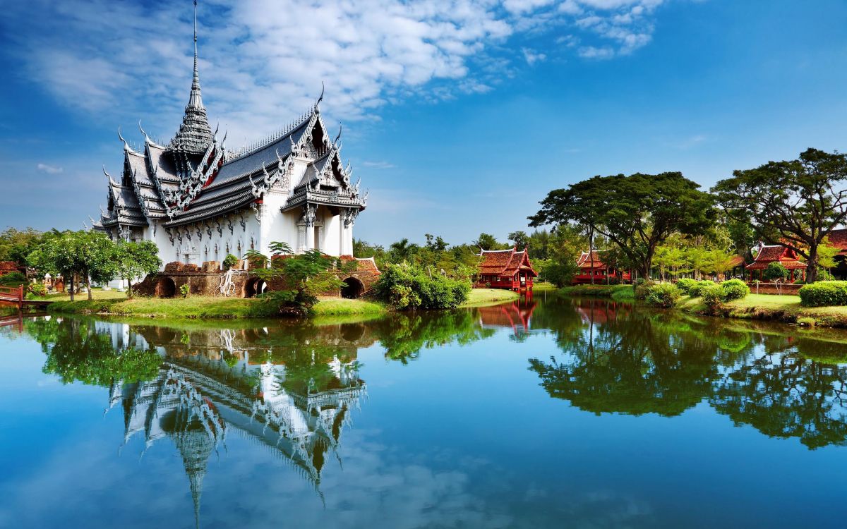 Обои отражение, природа, ориентир, водный путь, китайская архитектура в разрешении 2560x1600